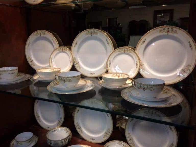 Hand Painted China, Vintage F&B (Meito) - Image 3