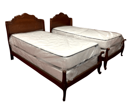 vintage twin beds