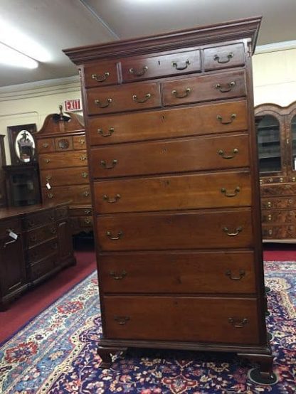 Antique Chest of Drawers - 18th Century Dresser - Image 10