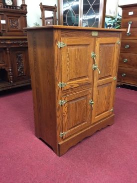 Oak Ice Chest