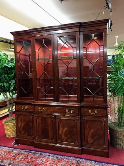 Kittinger Furniture, "Richmond Hill" Mahogany Vintage Breakfront - Image 2