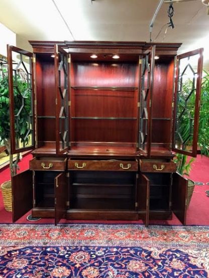 Kittinger Furniture, "Richmond Hill" Mahogany Vintage Breakfront - Image 5
