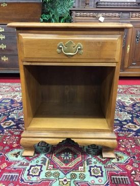 Maple End Table with Drawer