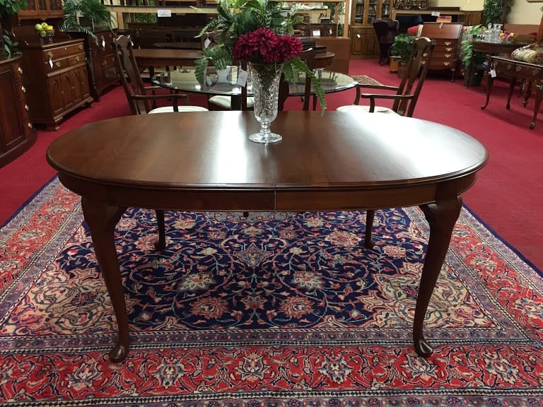 Pennsylvania House Queen Anne Dining Table