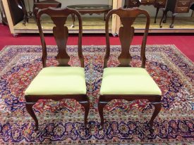 colonial furniture cherry dining chairs