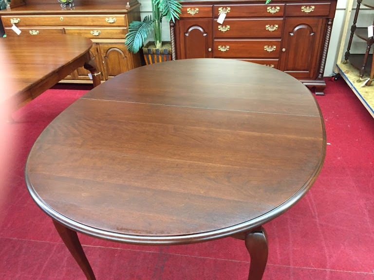 hitchcock furniture dining room table
