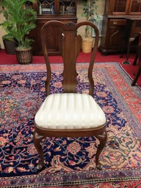 Pennsylvania House Chair with Shell Carving