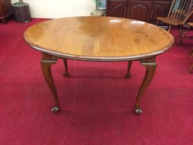 E.r. Buck Maple Dining Table