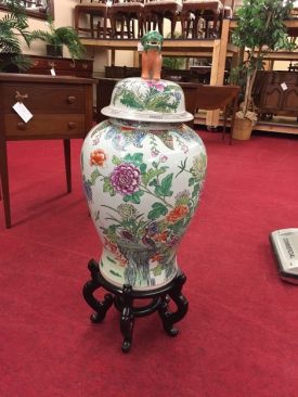 Foo Dog Jar with Lid