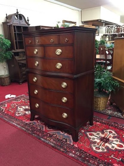 Drexel Mahogany Serpentine Chest on Chest - Image 2