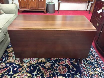 Kittinger Furniture, Mahogany, Drop Leaf Table - Image 3