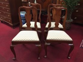 Henkel Harris Queen Anne Dining Chairs