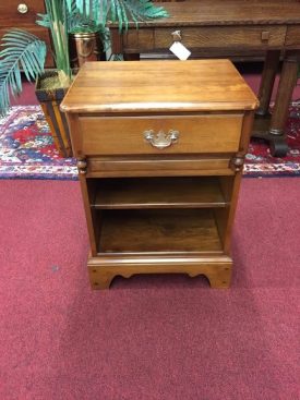 Winooski (vermont) Maple Nightstand