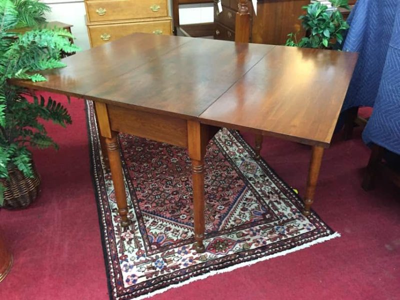 Antique Sheraton Drop Leaf Table