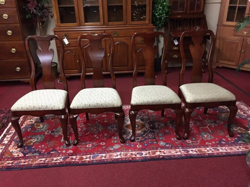 Best Price Thomasville Cherry Dining Chairs For Sale