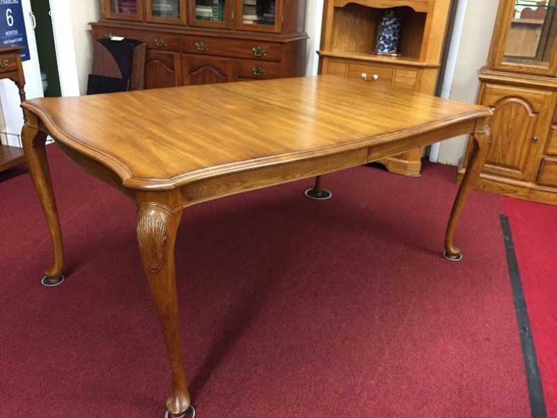 Best Price Solid Oak Dining Table, Pennsylvania House Furniture For Sale