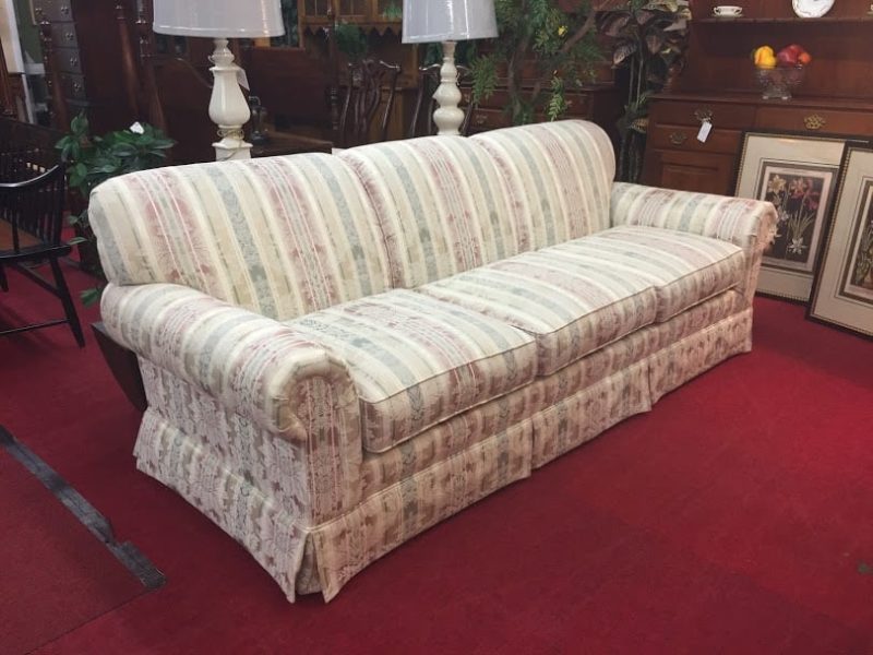 Best Price Vintage Sofa, Thomasville Furniture, Bohemians For Sale