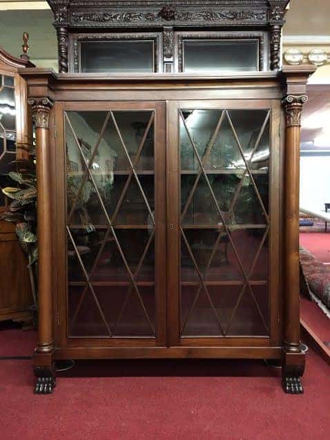 What S An Antique Bookcase Worth Value, Antique Bookcases With Glass Doors