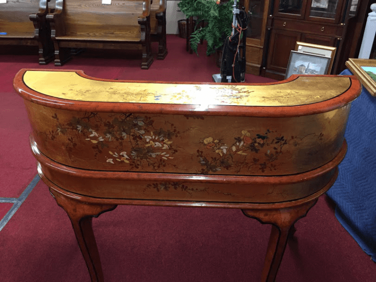 Oriental Style Carlton Desk - Image 8