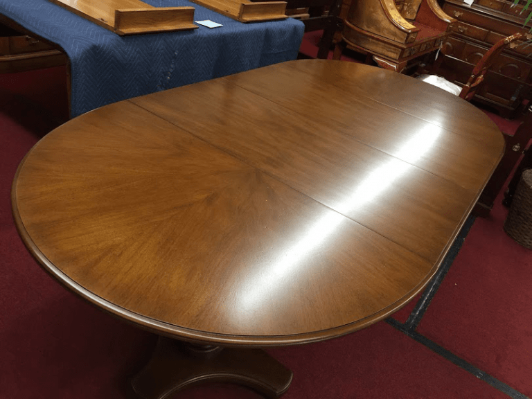 Vintage Henredon Furniture Pedestal Table - Image 10
