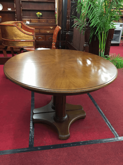 Vintage Henredon Pedestal Table