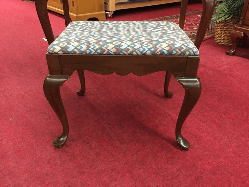 Pennsylvania House Vanity Stool