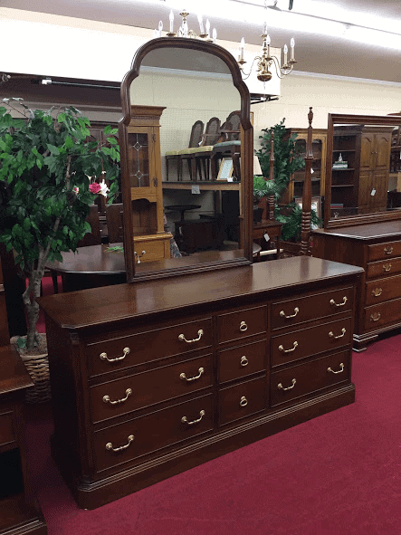 Ethan Allen Dresser