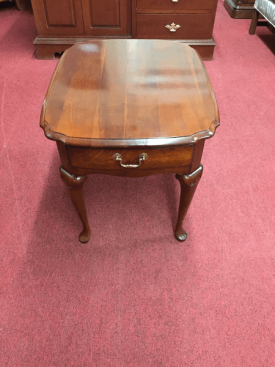 Pennsylvania House Scalloped End Table