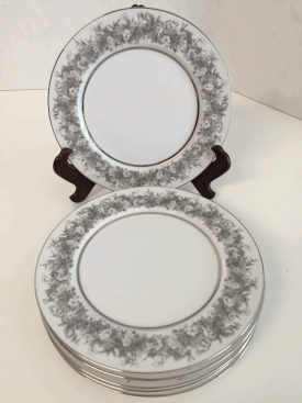 Florentine Sango Salad or Luncheon Plates