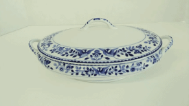 Nippon "royal Sometuke" Covered Serving Dish