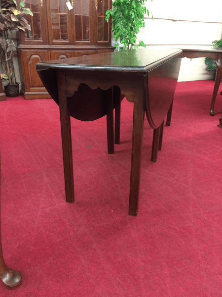 Mahogany Colonial Style Drop Leaf Table