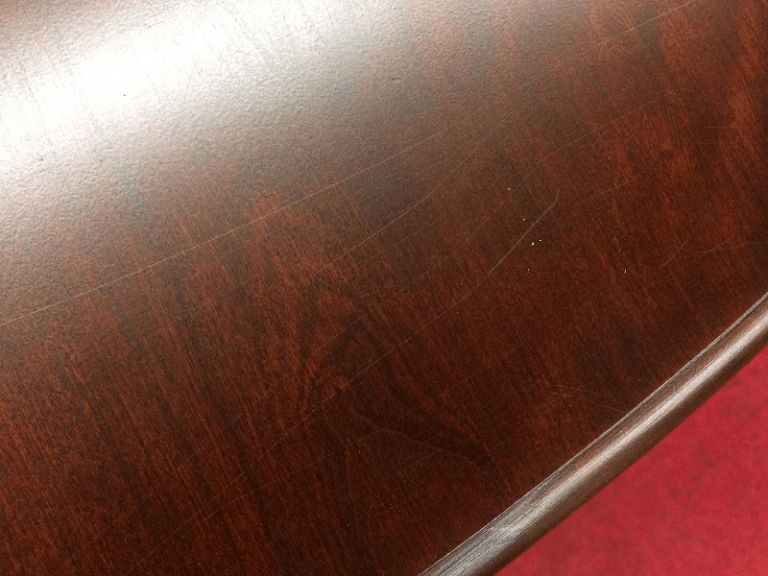 Best Price Vintage Dining Table, Hitchcock Furniture, Connecticut For Sale