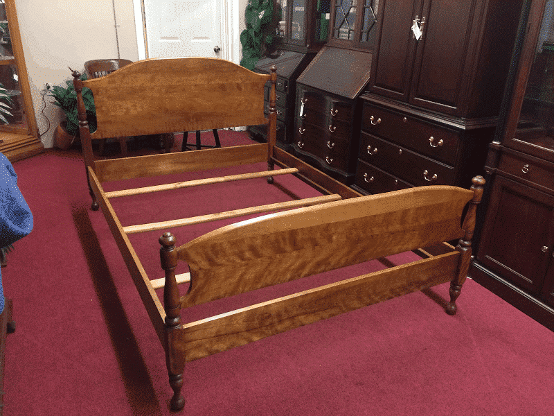 Vintage Ethan Allen Full Size Bed