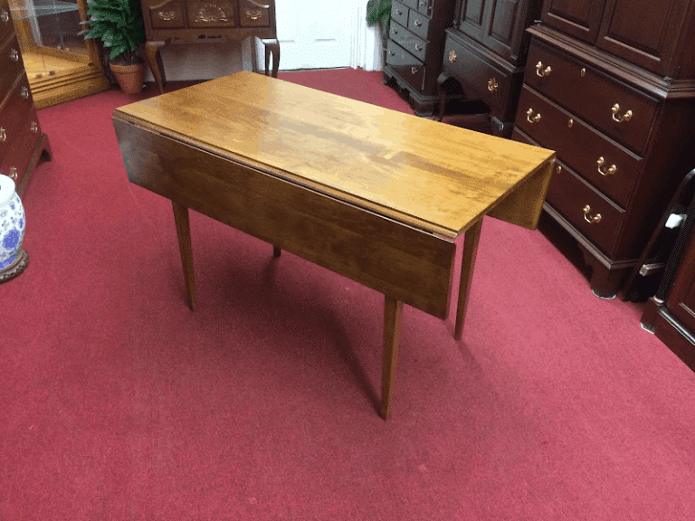 Drop Leaf Table, Hitchcock Furniture, Connecticut