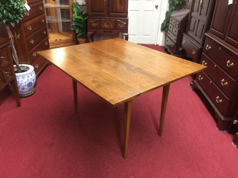 Drop Leaf Table, Hitchcock Furniture, Connecticut