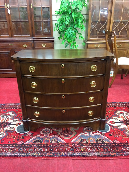 Vintage Statton Bowfront Bachelor Chest