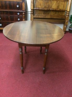 Vintage Round Table, Walnut Furniture