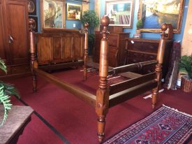 Antique Bed, Cannonball Bed, Tiger Maple Wood