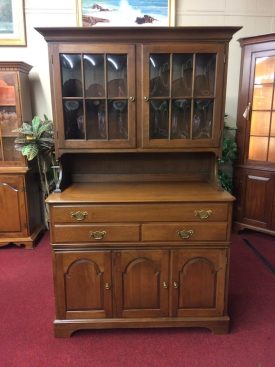 Vintage Pennsylvania House Hutch, Champagne Finish