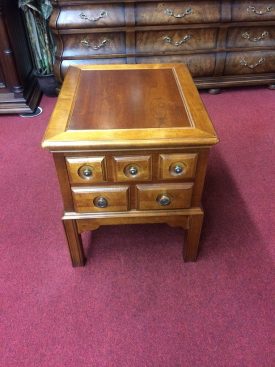 Vintage End Table, Duck's Unlimited, Apothecary Furniture