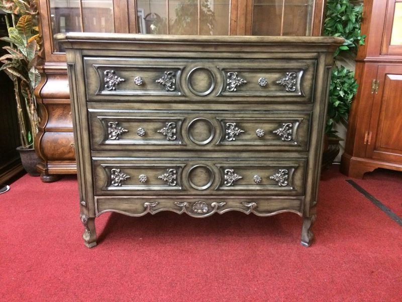 Vintage French Style Chest, Havertys Furniture