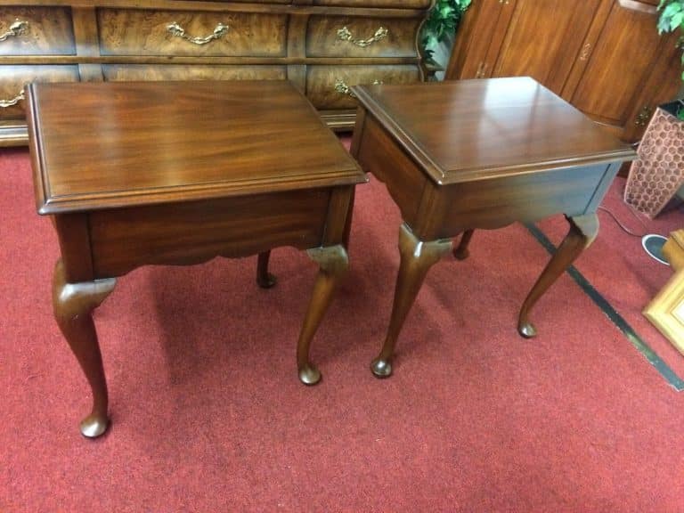 Vintage Henkel Harris Nightstands, The Pair - Image 11
