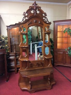 Antique Étagère, Victorian Furniture