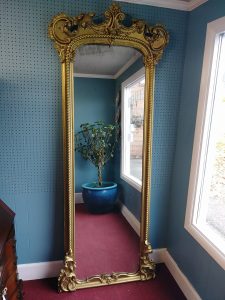 antique mirrors worth anything