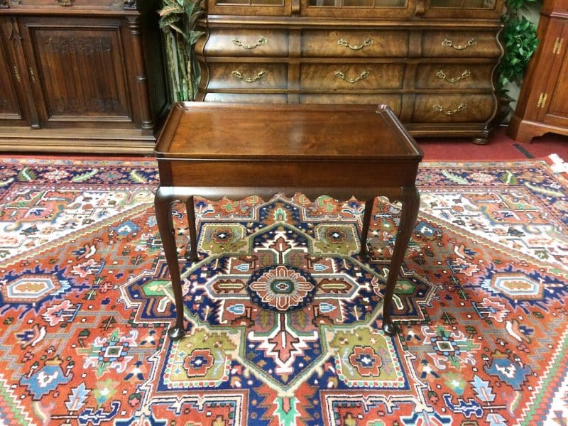 Vintage Tea Table, Kittinger Furniture, Colonial Williamsburg