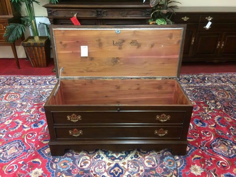 Vintage Blanket Chest, Cherry and Cedar Wood, Lane Furniture