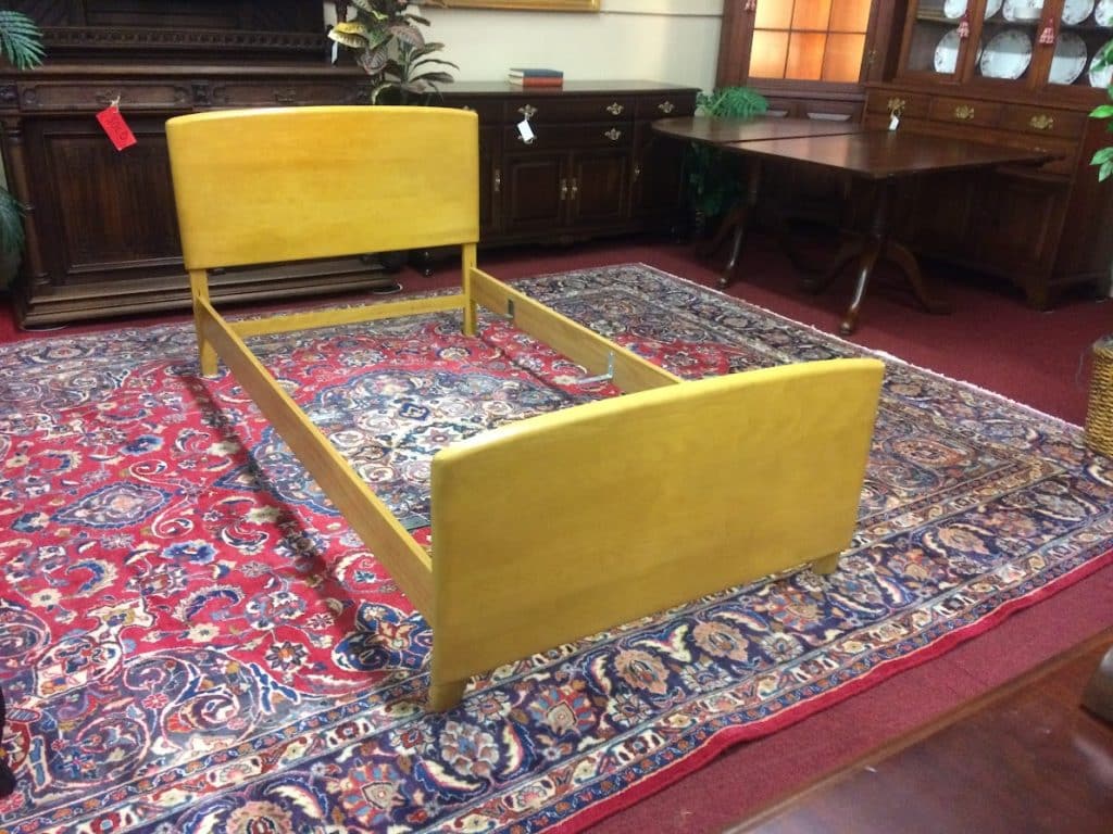 Best Price Vintage Twin Size Bed, Heywood Wakefield Furniture For Sale