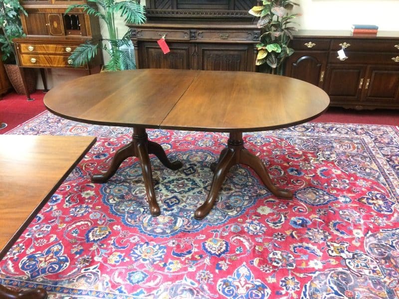 Vintage Dining Table, Kittinger Furniture, Kittinger Williamsburg
