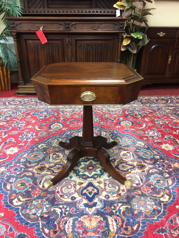 Vintage End Table, Georgian Style Table, Weiman Furniture