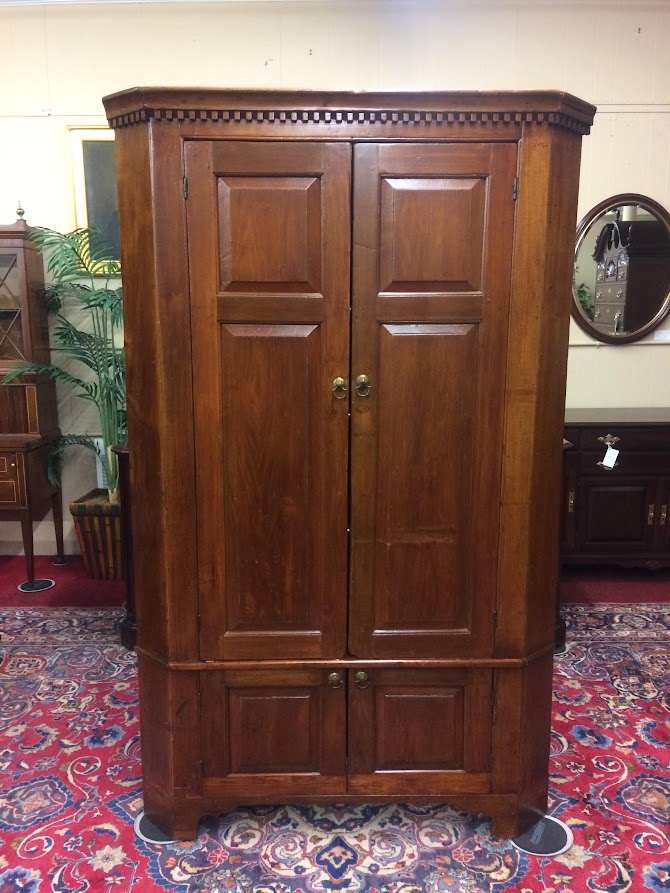 Antique Corner Cabinet, Southern Pine Furniture